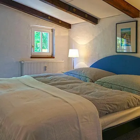 Auf Den Hofen 4 Apartment